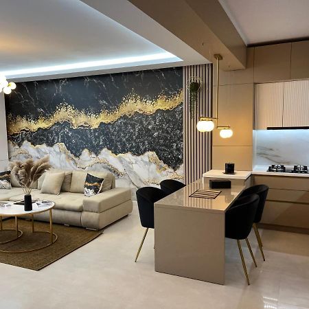 Sas 2 Luxury Apartments Mamaia Luaran gambar