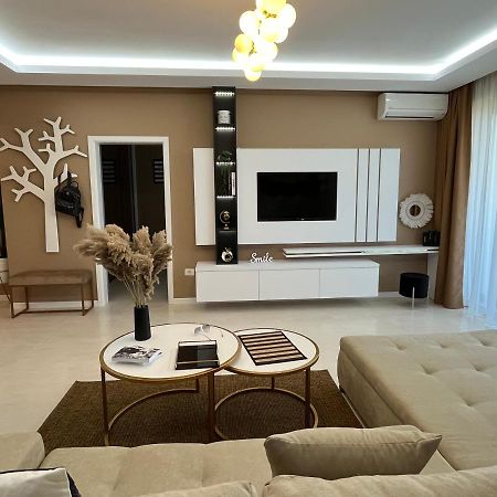 Sas 2 Luxury Apartments Mamaia Luaran gambar