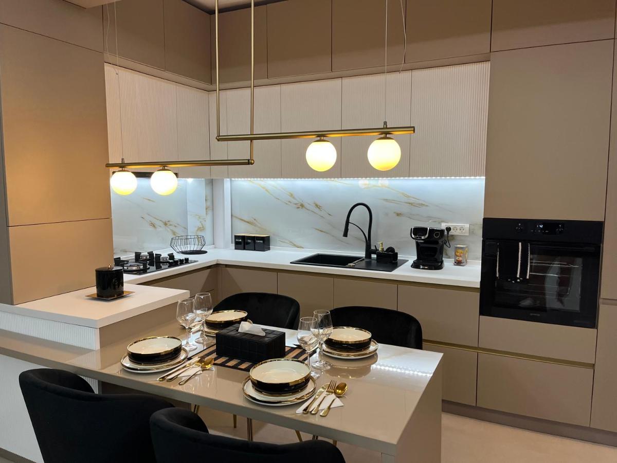 Sas 2 Luxury Apartments Mamaia Luaran gambar