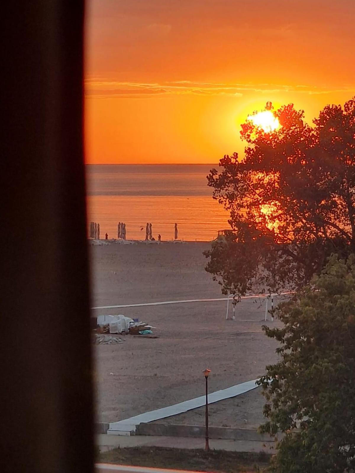 Sas 2 Luxury Apartments Mamaia Luaran gambar